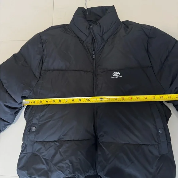 Balenciaga Logo Puffer Jacket Black Size 46 / US Medium Brand New w/ Tags - Picture 8 of 8